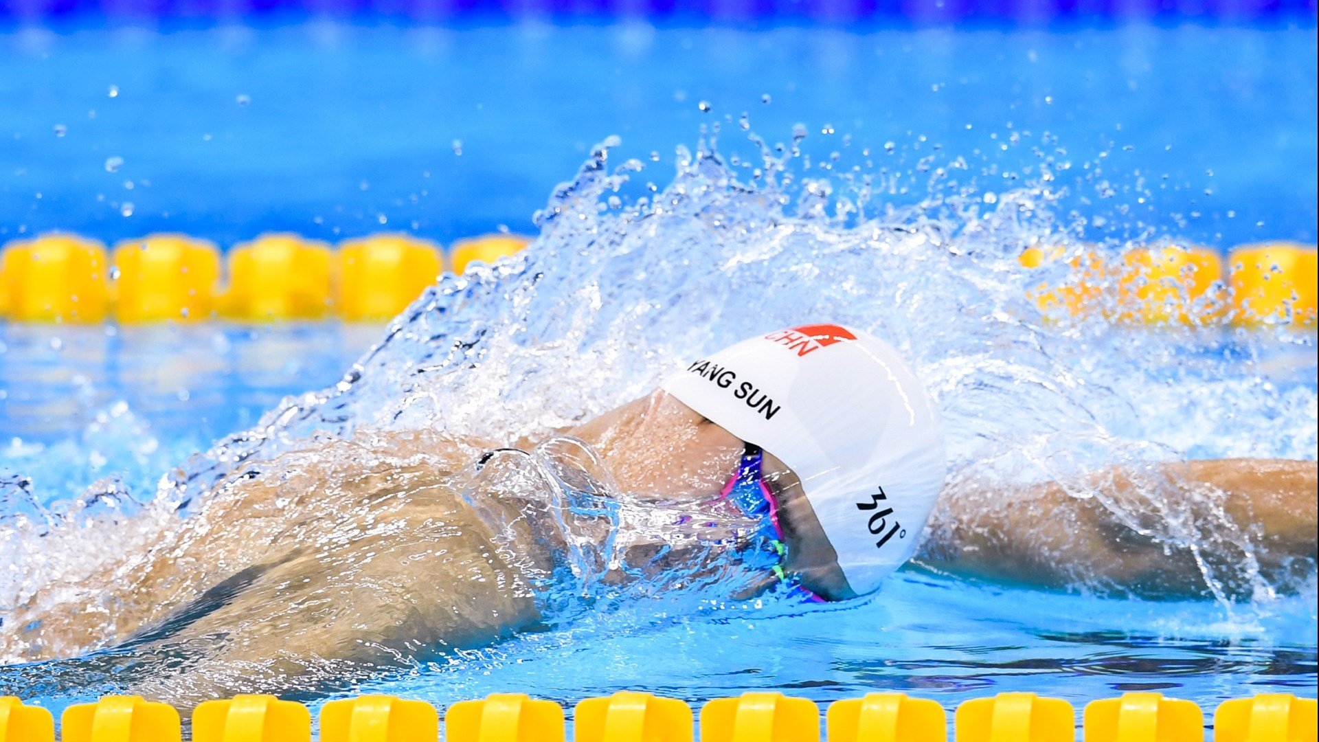 _梦幻极光雪地雪车：在北极圈内感受速度_，梦幻冰雪地板